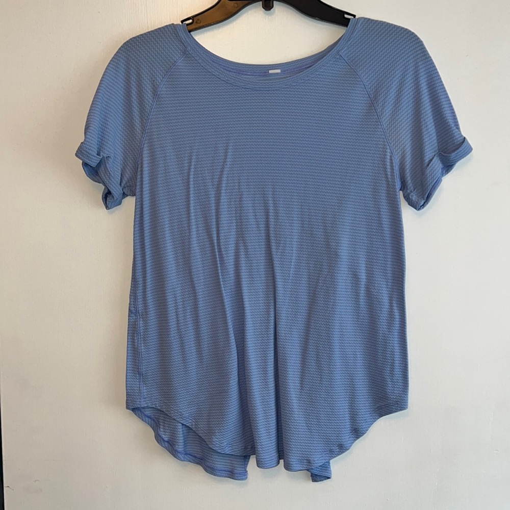 Lululemon top